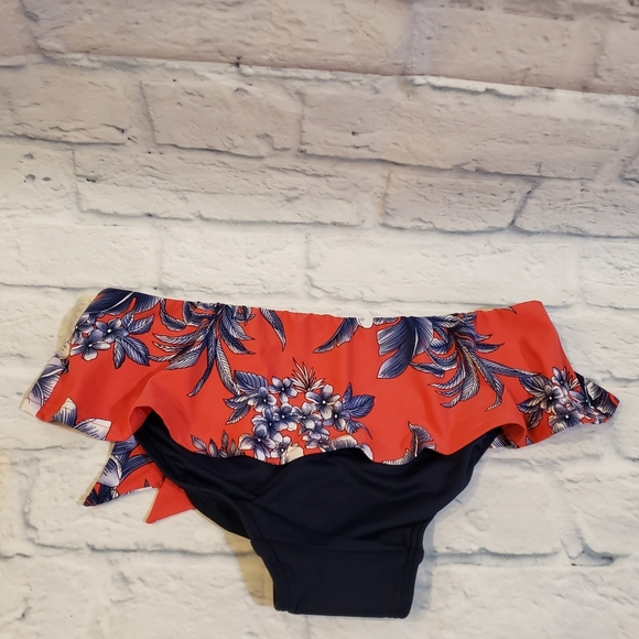 Seafolly size 10 bottoms only - Picture 2 of 10